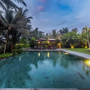 Pertiwi Bisma 3*, Ubud Indonesië