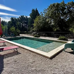 https://royante.fr-provencehotel.com